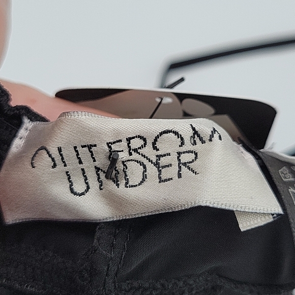 Urban outfitters  Butterfly Applique Out from Under Bra black S - Picture 8 of 12